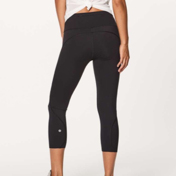 lululemon athletica Pants - Lululemon Run The Day Crop